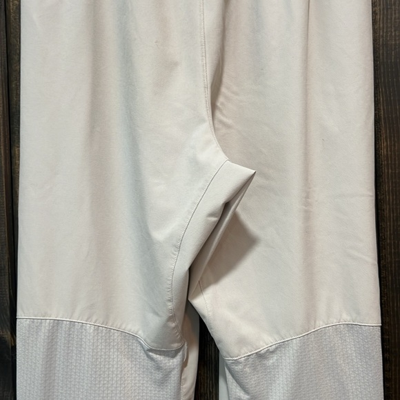 GymShark Hybrid Woven Pants S Grey Activewear Stretch Zipper Pockets Workout - Picture 10 of 16